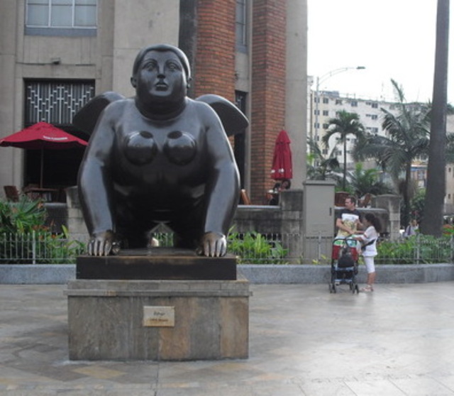 Botero Plaza Another day looking at Fernando Botero's art? Nah, done it a hundred times.
