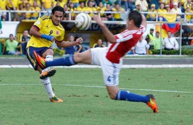 Radamel Falcao on the attack against Paraguay. 