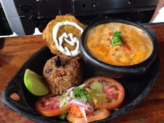 This is the best cazuela de mariscos I have ever had. 