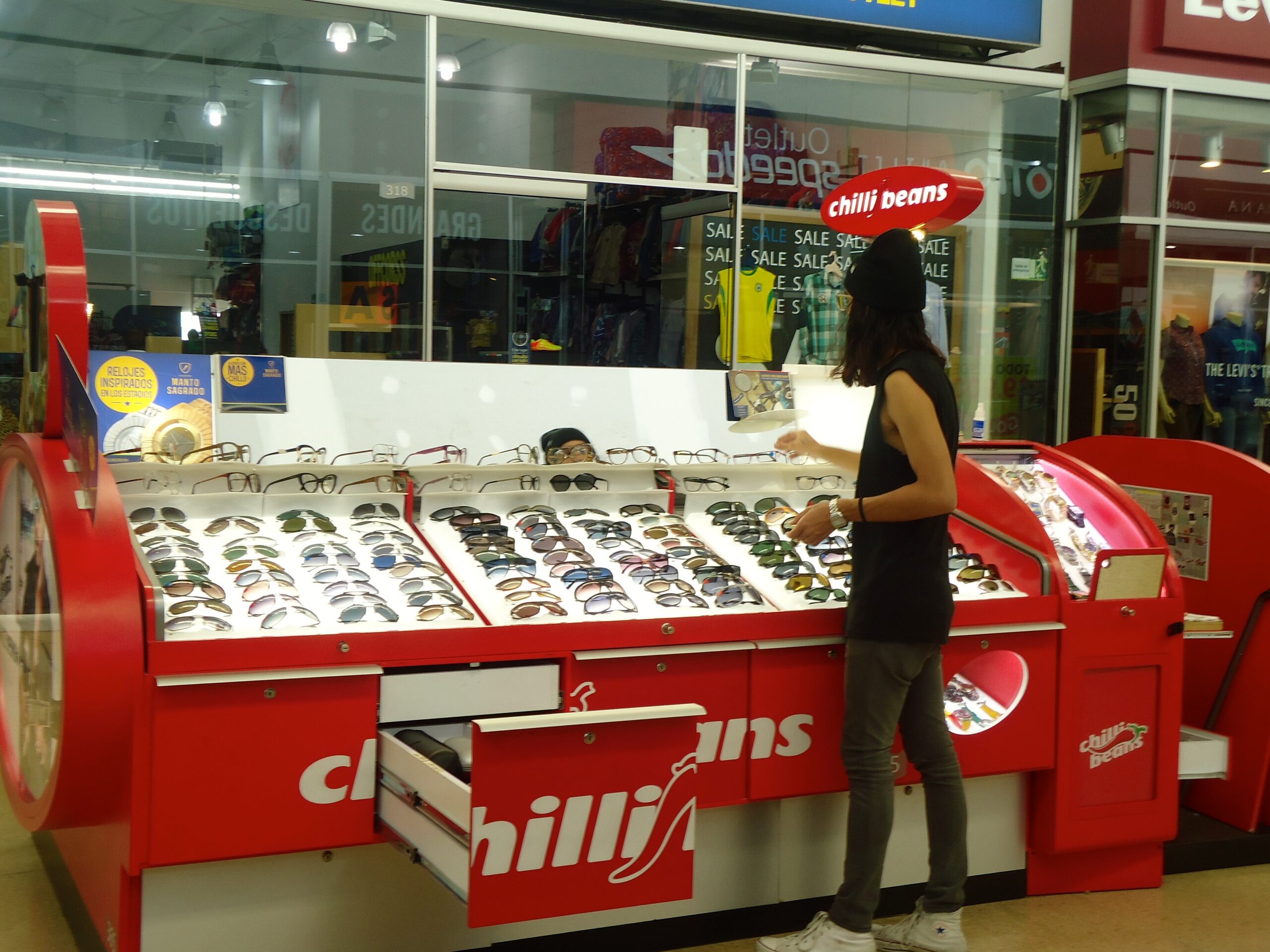 Sunglasses Mayorca Shopping Mall