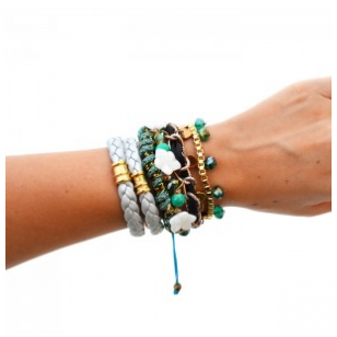 Arm candy for every occasion.