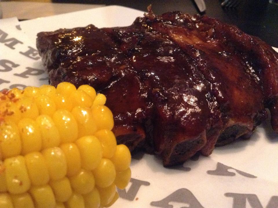 Ribs Four ribs was enough to leave me full all night.