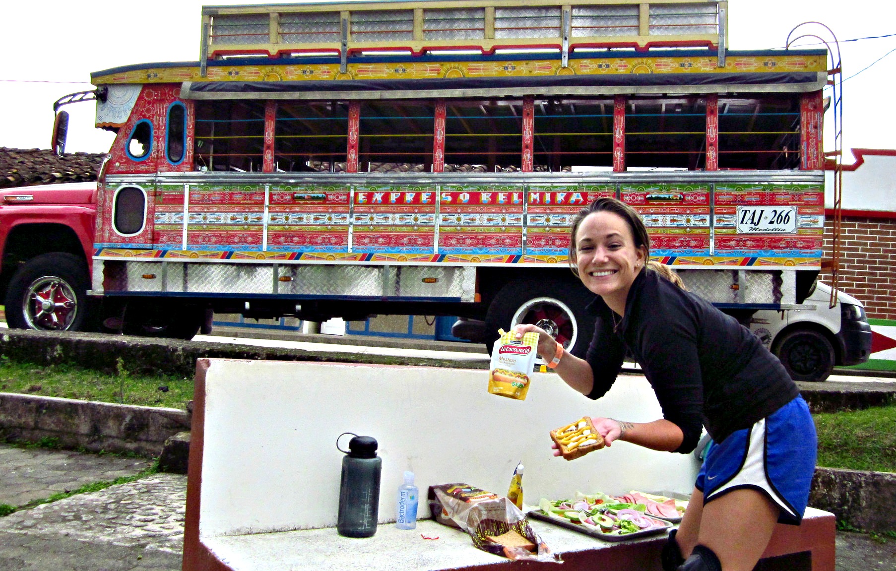 Lunch Lunch with Colombian Bike Junkies