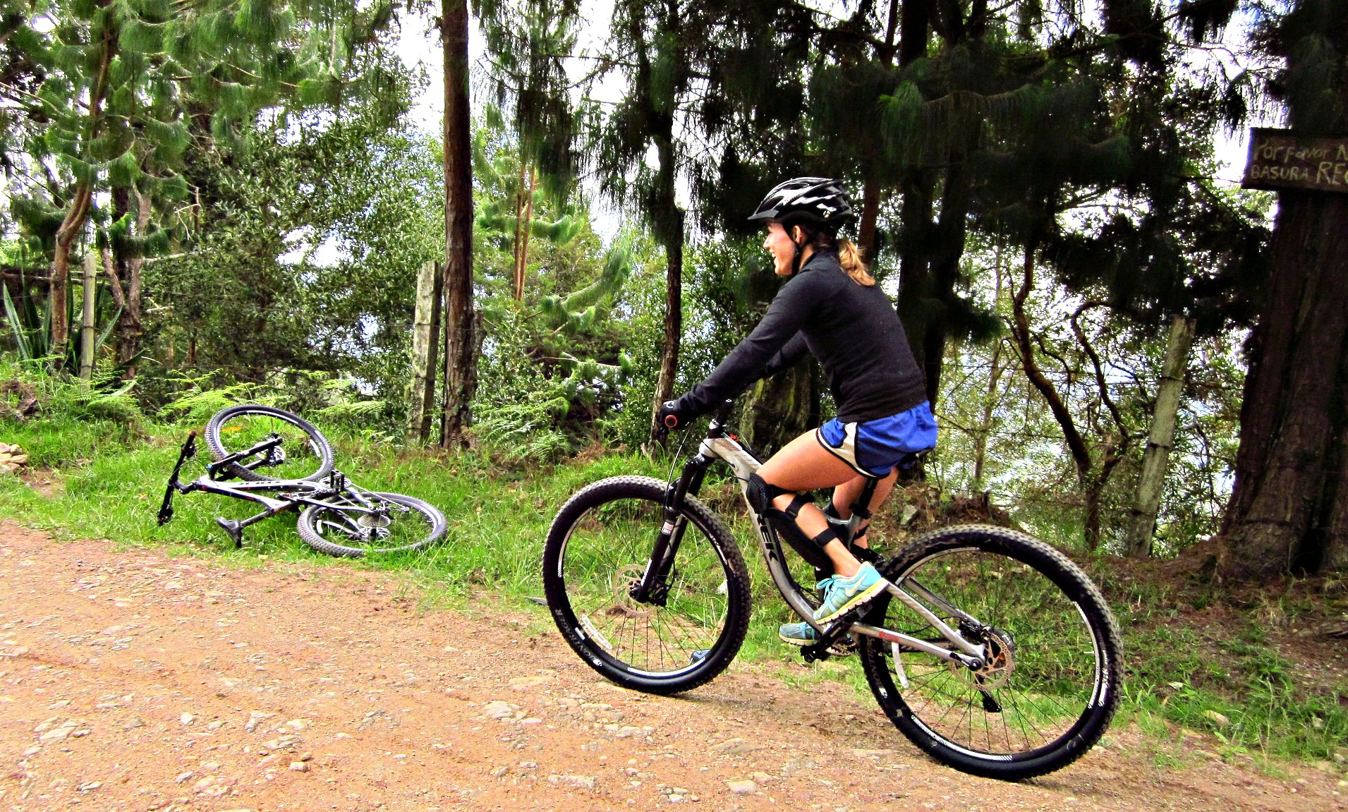 Mountain biking Colombian Bike Junkies