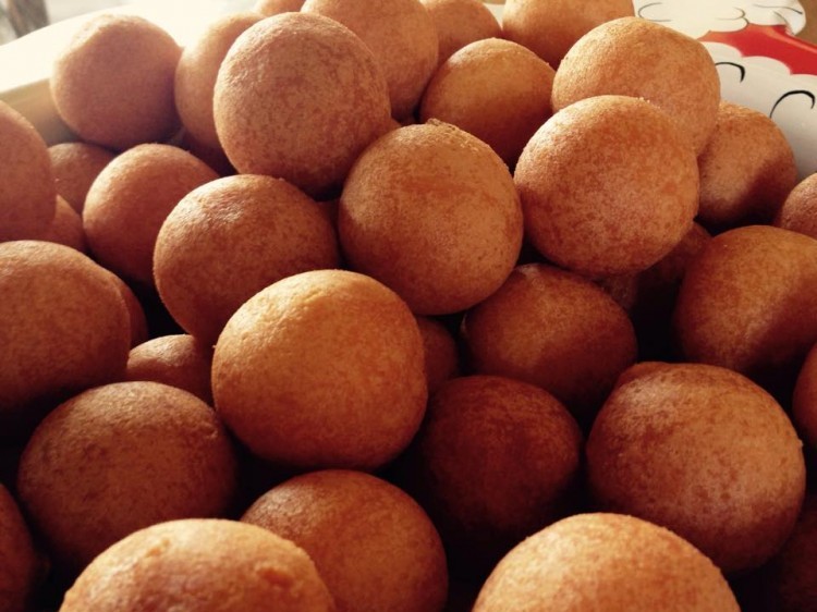 Homemade buñuelos Homemade buñuelos
