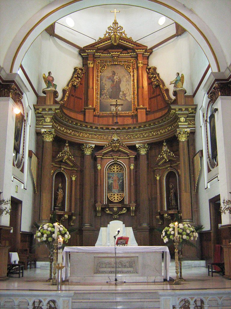 Altar principal El altar principal en la Iglesia de San José (Wikimedia por SajoR)