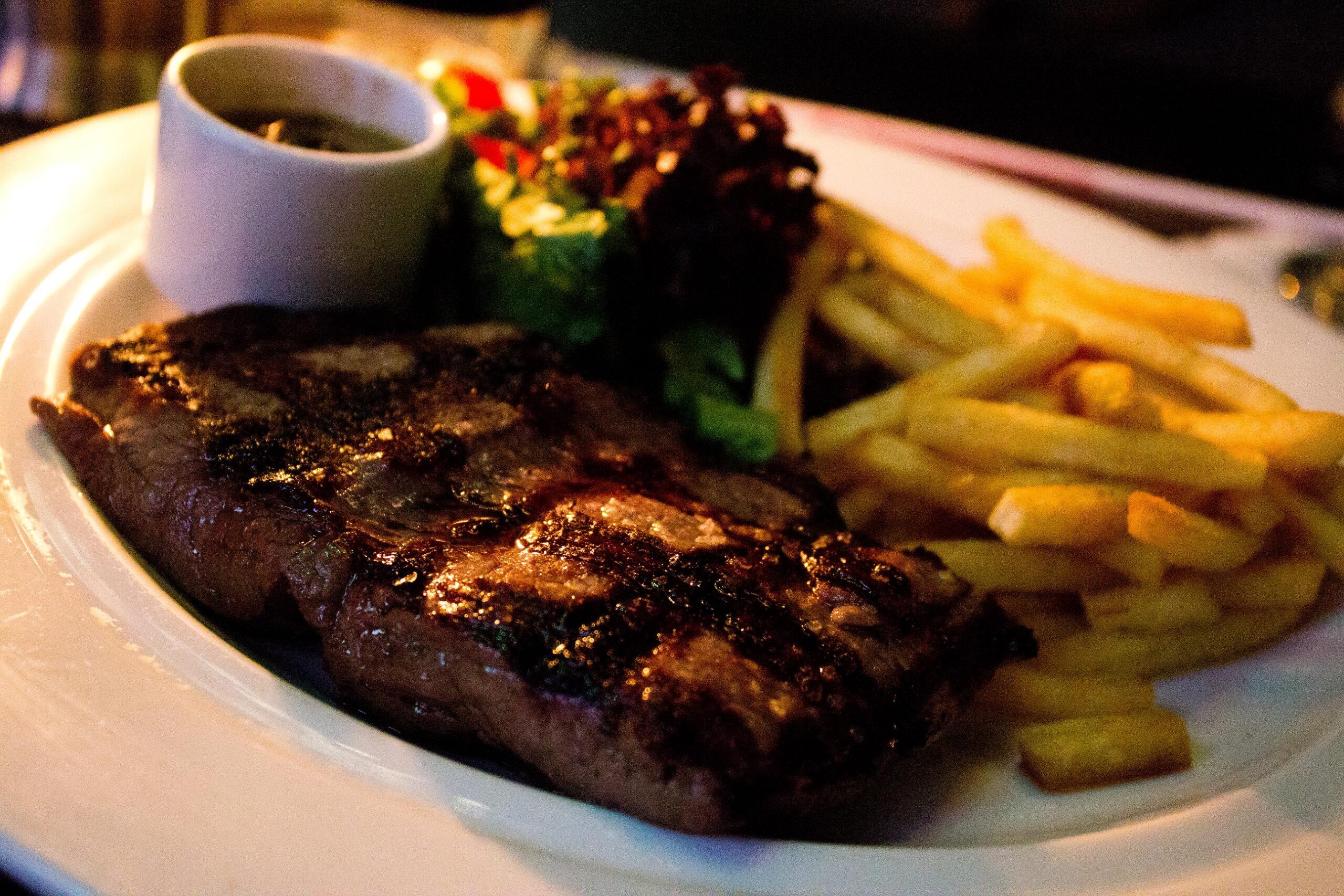 Baby beef Baby beef with salad and fries