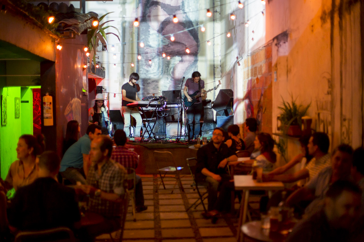 Live music night