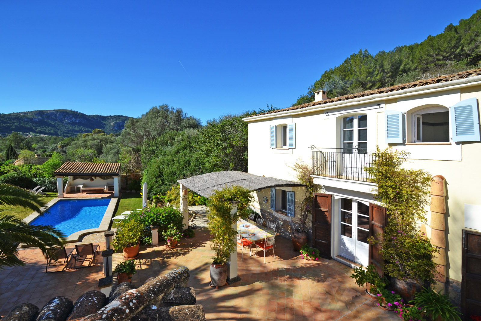 Finca Finca lifestyle Casacol Medellín real estate investment