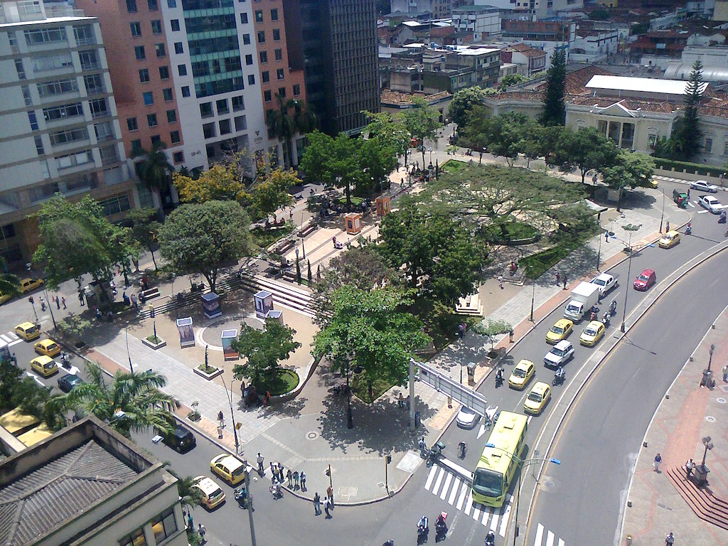 Parque Santander in Bucaramanga, photo by Darwinjvega