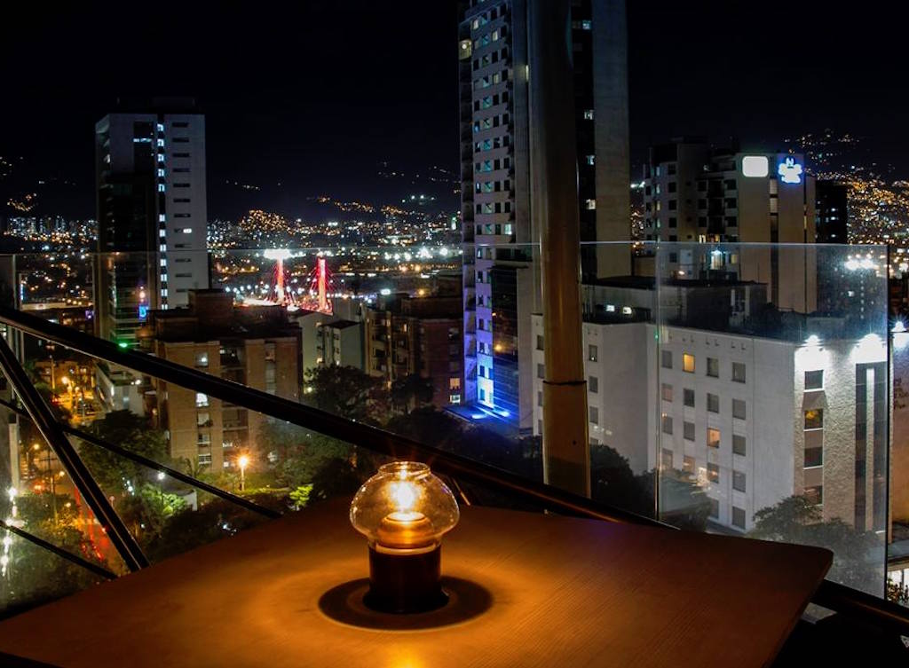 The view from Delaire, photo courtesy of Delaire Sky Lounge