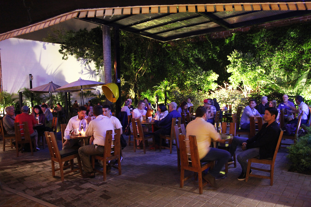 Our May Meetup at Del Patio, photo by Jenny Bojinova