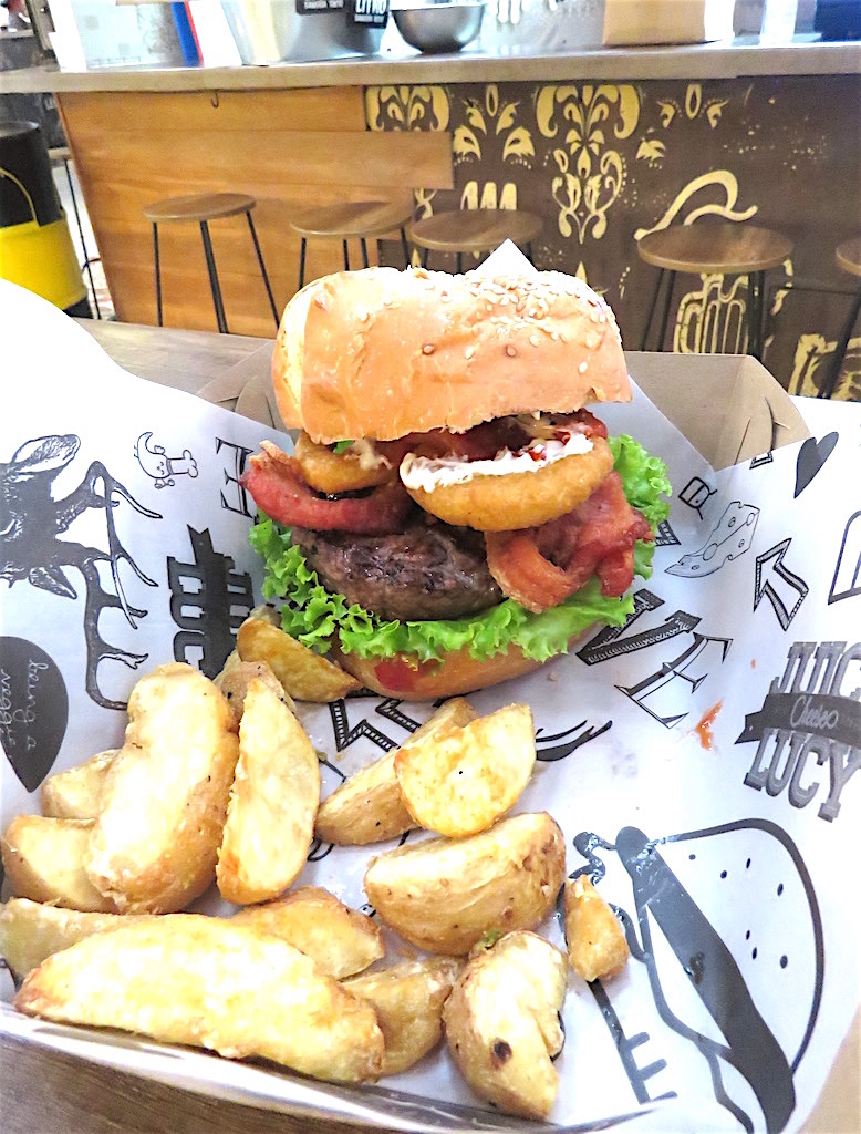 Juicy Lucy burger