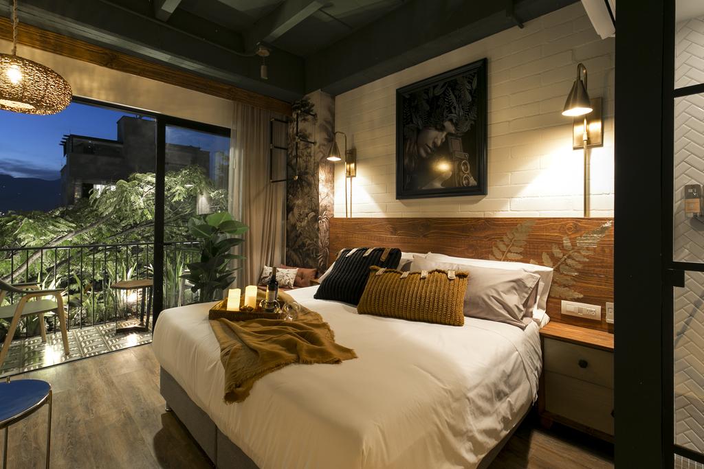 Habitación moderna y elegante con vista en el Celestino