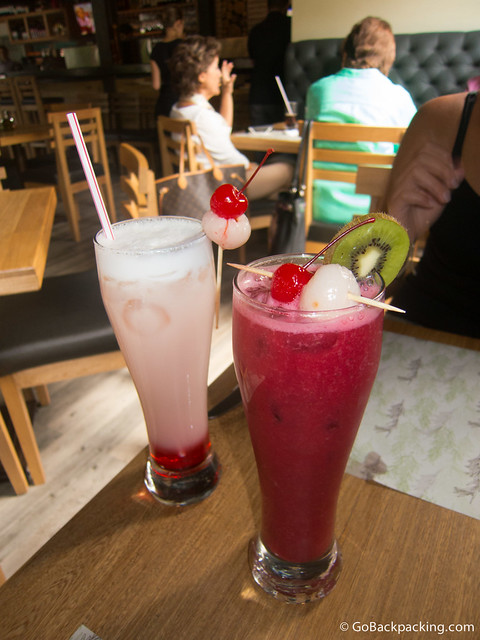 Fruit juices Tall servings of fresh fruit juices