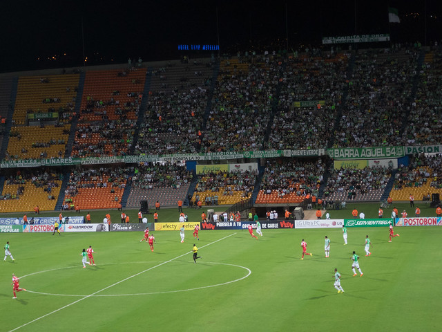 Partido de semifinal Una hermosa noche para el fútbol