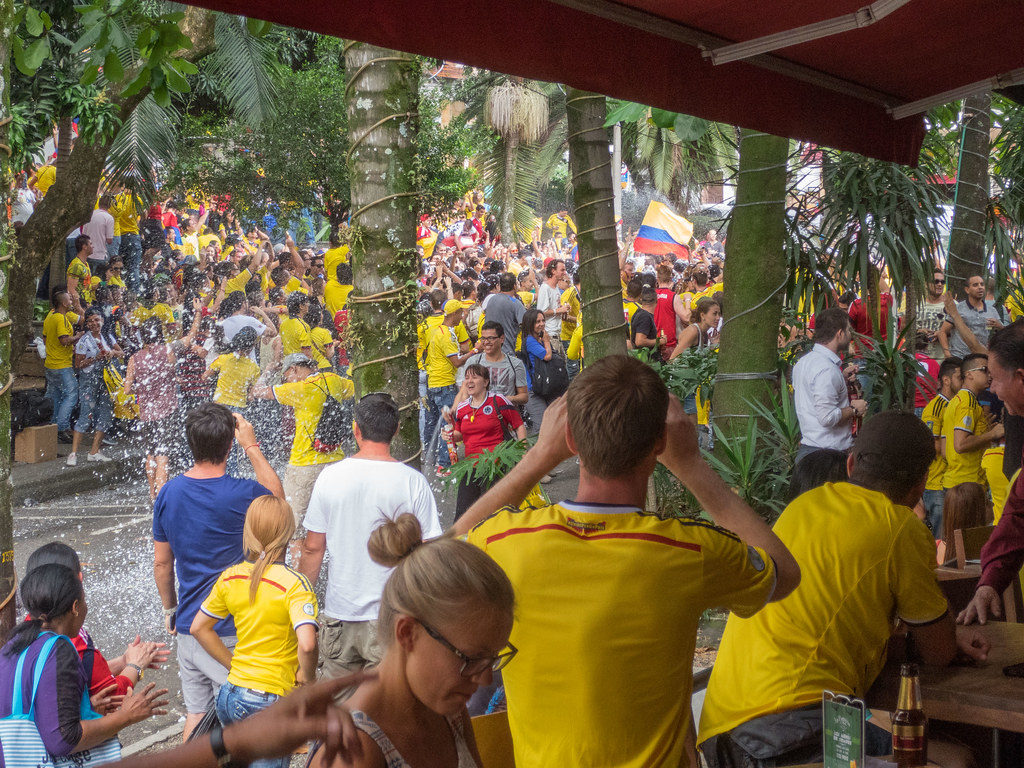 Parque Lleras Colombia scores against Japan, and the crowd erupts