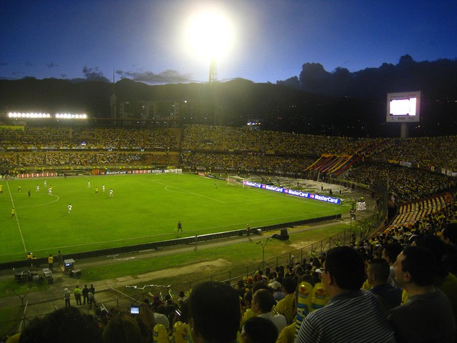 Acción del Mundial bajo las luces Acción del Mundial bajo las luces