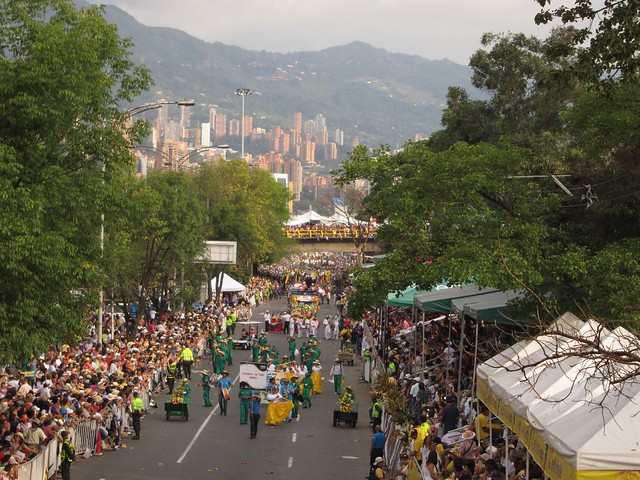 View of the parade route from atop the bridge. View of the parade route from atop the bridge.