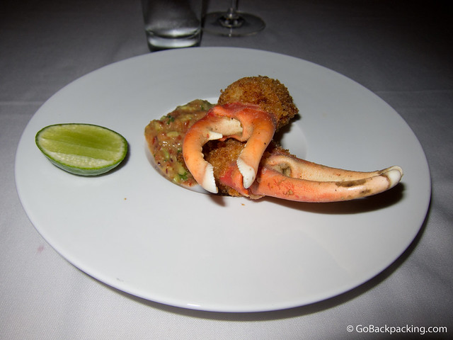 Caribbean crab claws with papaya guacamole Caribbean crab claws with papaya guacamole