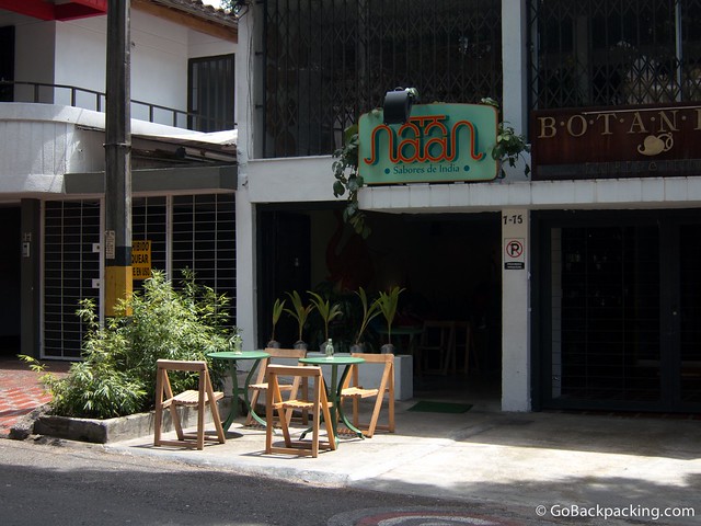 Entrada a Naan Entrada a Naan
