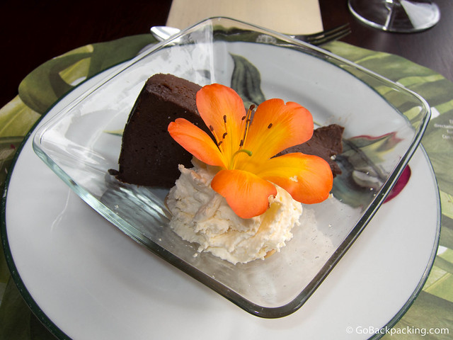 Torta Chocolate con Crema