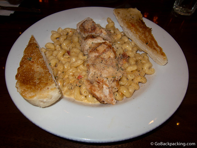 Twisted Mac, Chicken and Cheese Twisted Mac, Chicken and Cheese