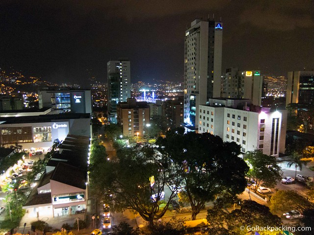 Vista en la noche desde Delaire Sky Lounge