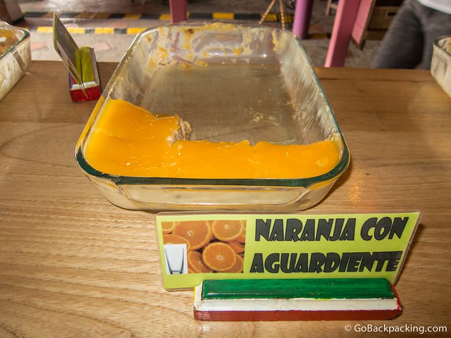 Naranja con Aguardiente (naranja con aguardiente) Naranja con Aguardiente (naranja con aguardiente)