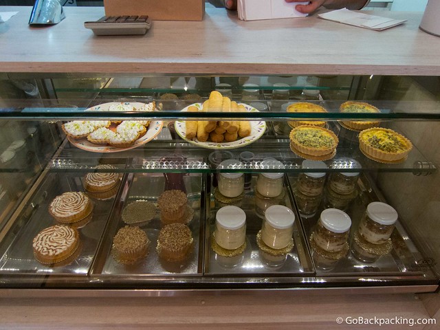 Pastries Quiche and pastries to enjoy with your tea