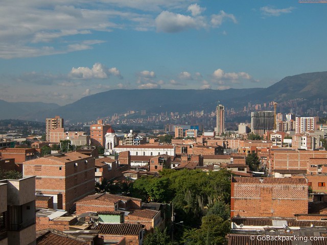 View of Sabaneta Vista de la Iglesia de Santa Ana y Sabaneta desde lo alto del centro comercial Aves María