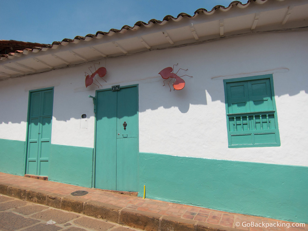 Hormiga culonas Hormiga culonas (ants) are sold in shops and restaurants throughout the pueblo