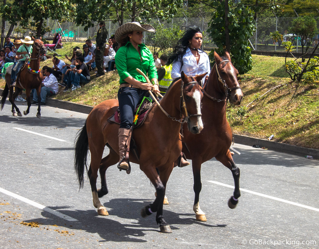 Estas damas vinieron a cabalgar