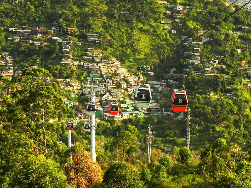 Cable, carro, Medellín, Colombia, barrio marginal, Metrocable