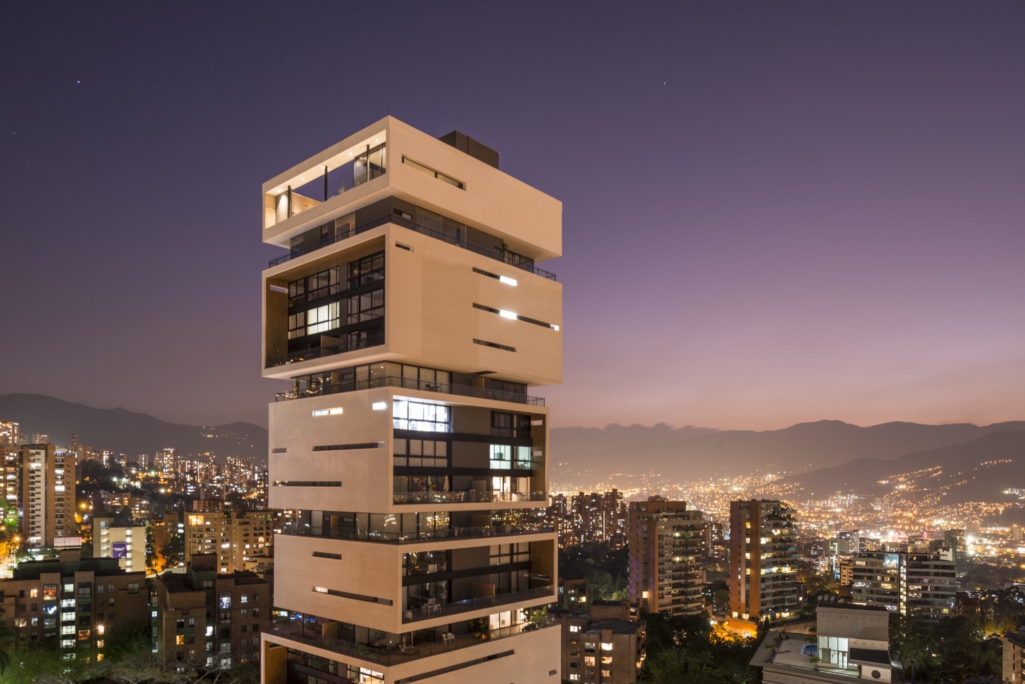 Resultado de imagen de energy living medellin