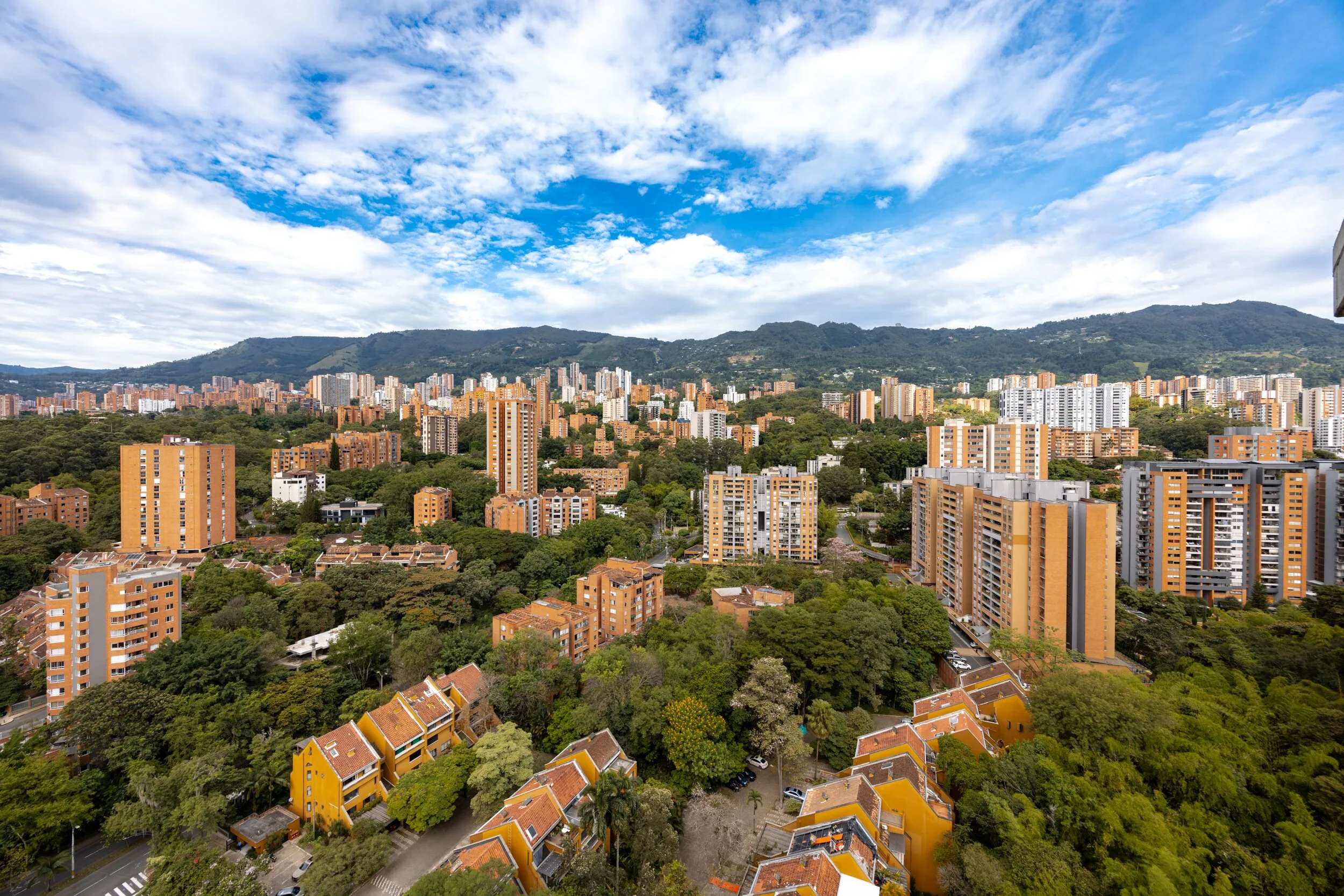 Medellín Through the Seasons: What to Experience Throughout the Year